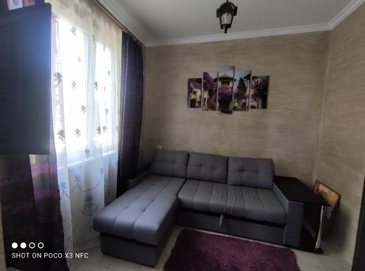 غاغرا Guest House Chalet Agave المظهر الخارجي الصورة